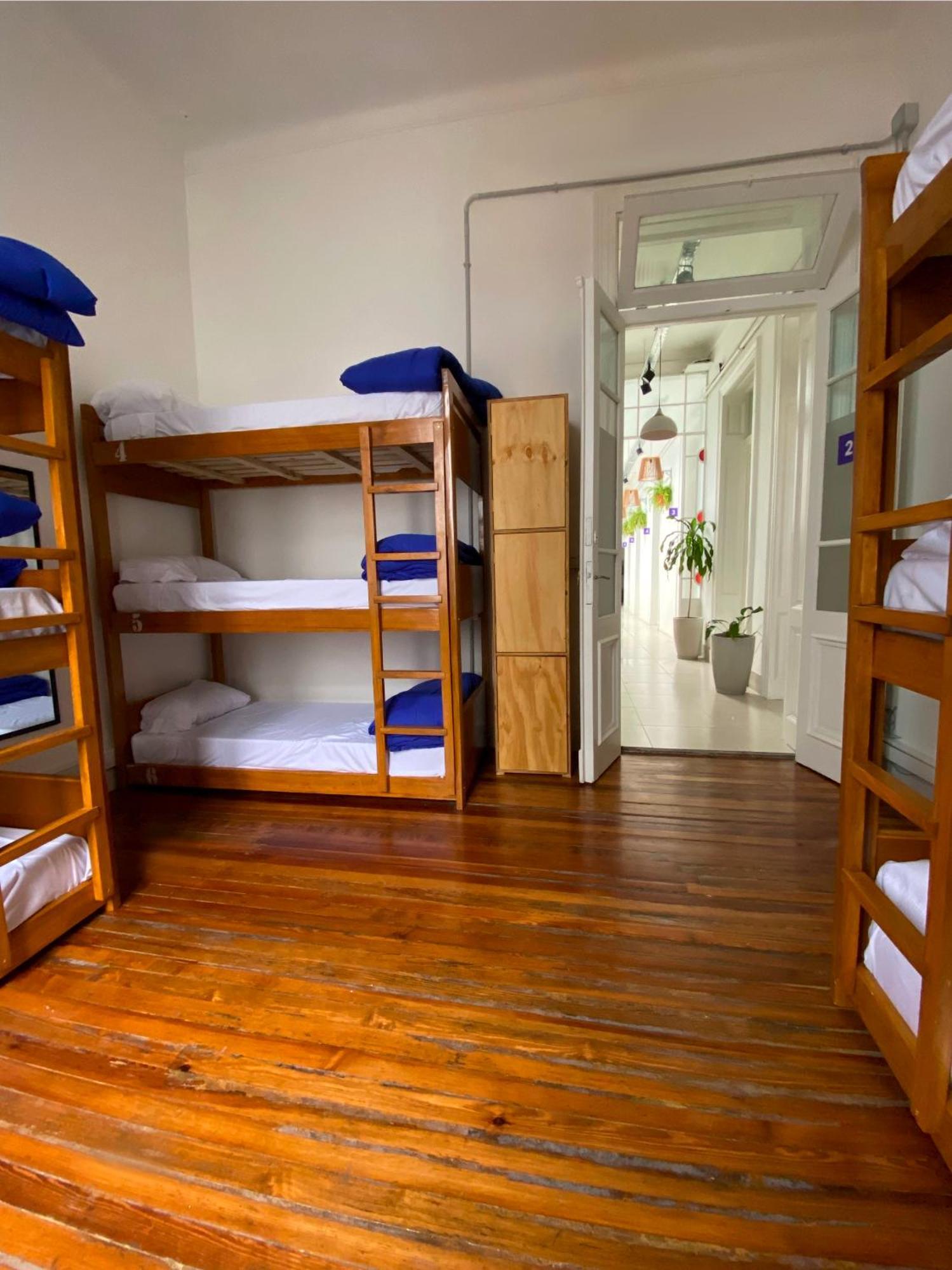 Hostel Miraflores บัวโนสไอเรส ภายนอก รูปภาพ